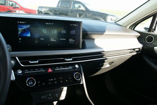 Used 2024 Hyundai Sonata SEL image 16