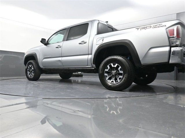Used 2022 Toyota Tacoma TRD Off-Road image 31