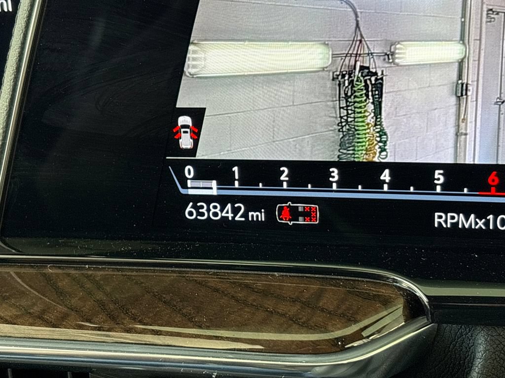 Used 2022 Cadillac Escalade Sport Platinum w/ LPO, ONYX Package AWD/4WD image 20