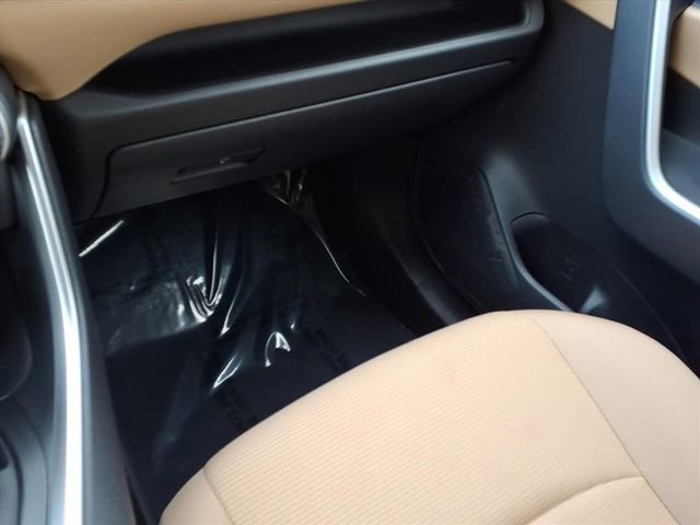 Certified 2025 Toyota RAV4 LE image 28