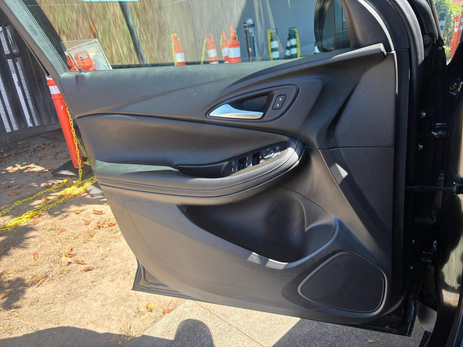 Used 2025 Buick Encore GX Preferred FWD image 18