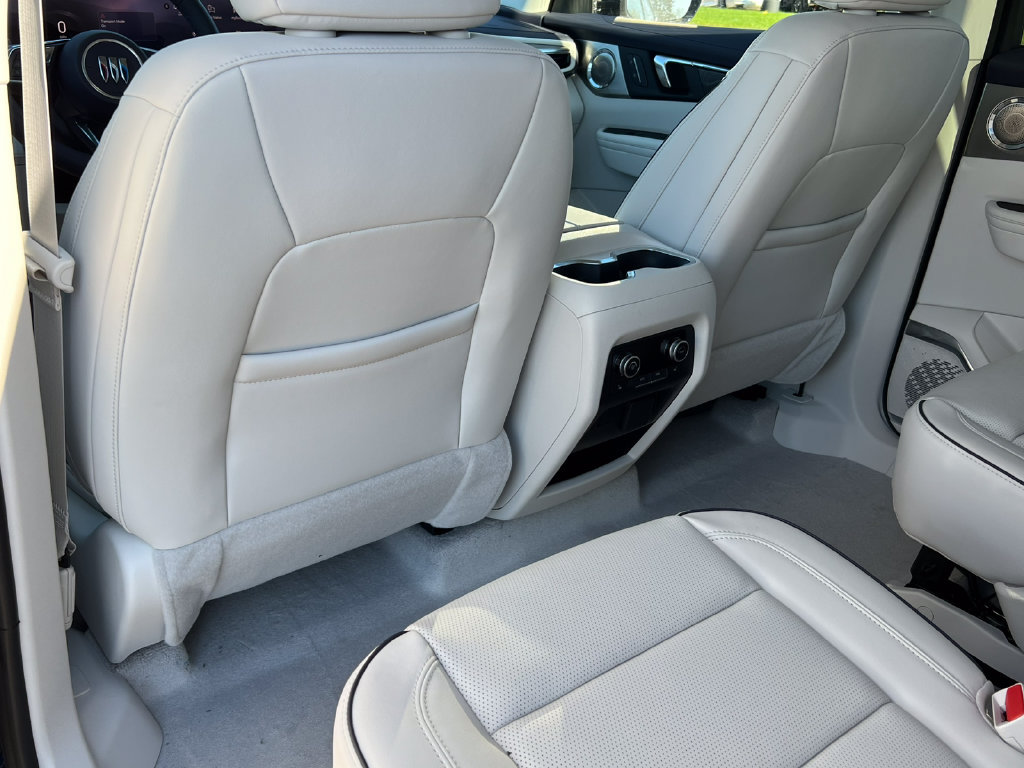 New 2027 Buick Enclave Avenir w/ LPO, Illumination Package AWD/4WD image 37