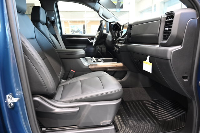 New 2026 Chevrolet Silverado 2500 LT w/ Trail Boss Package AWD/4WD image 13