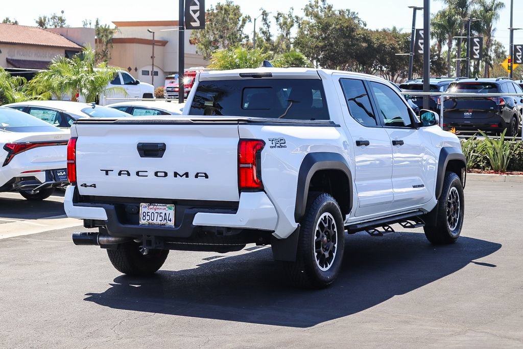 Used 2024 Toyota Tacoma TRD Off-Road w/ TRD Off Road Upgrade Package AWD/4WD image 5