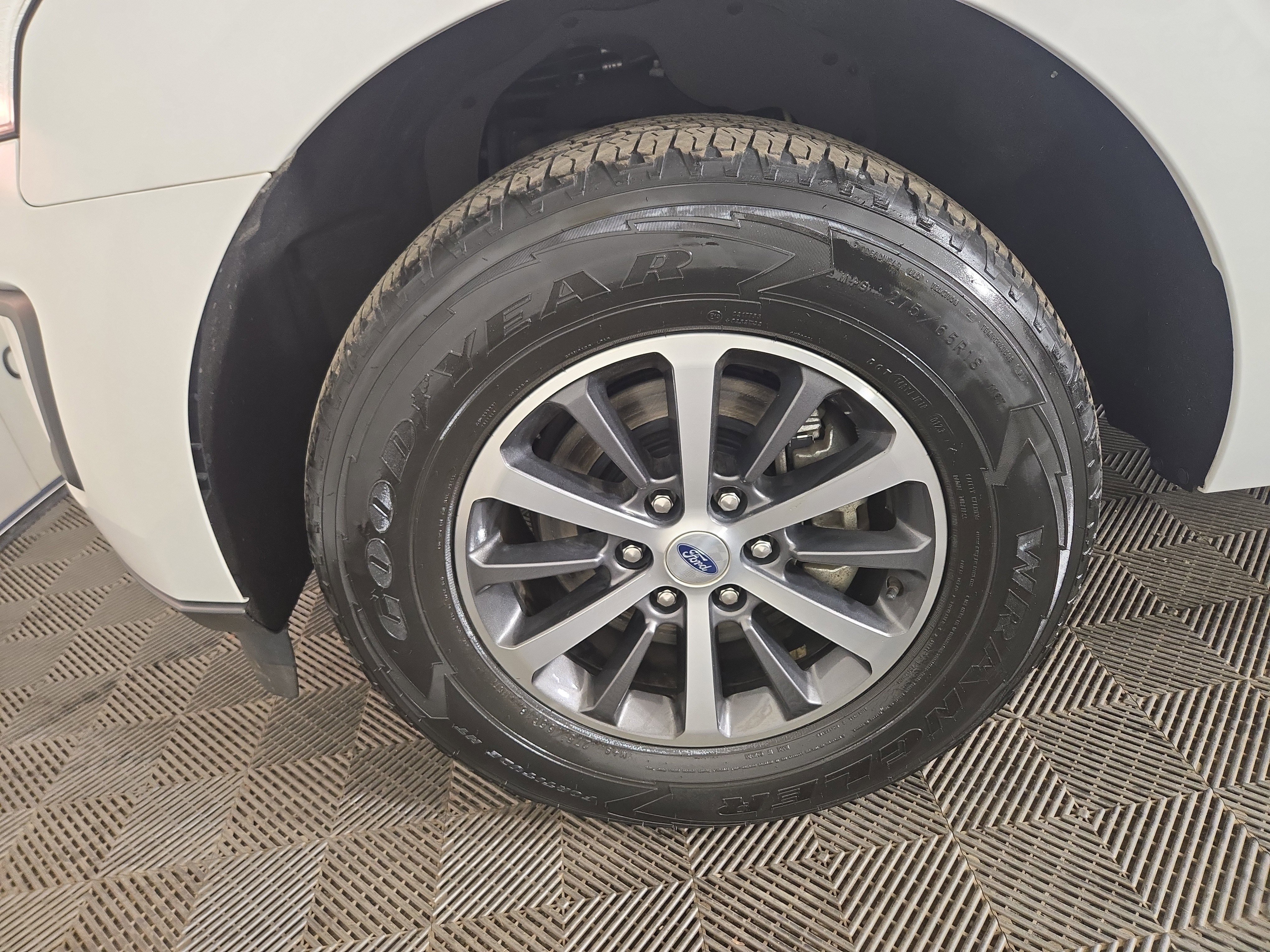 Used 2019 Ford Expedition Max XLT w/ Equipment Group 202A image 35