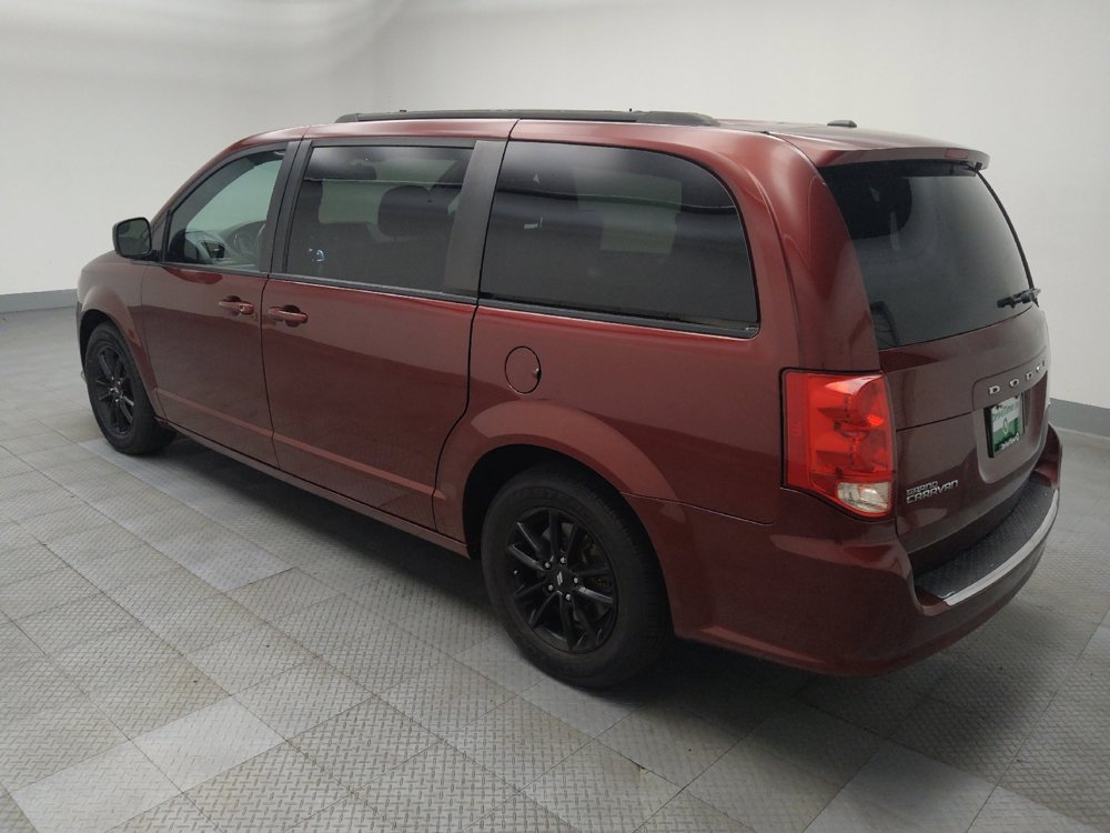 Used 2019 Dodge Grand Caravan GT FWD image 3
