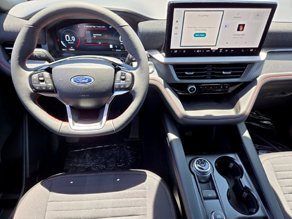 New 2026 Ford Explorer ST-Line w/ ST-Line Street Pack RWD image 4