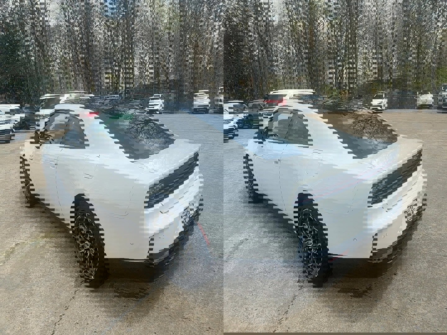 Used 2024 Dodge Charger R/T w/ Plus Group image 7