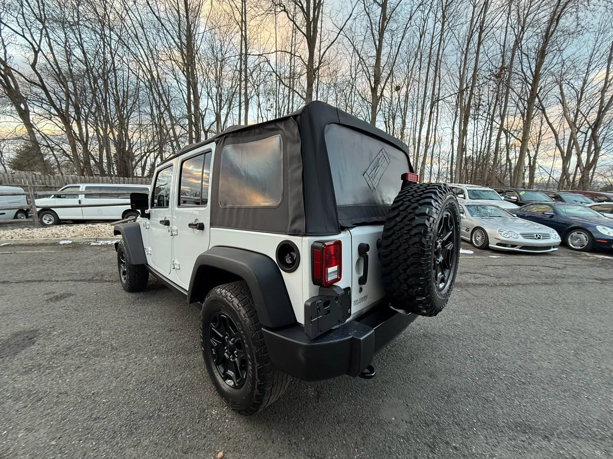 Used 2017 Jeep Wrangler Unlimited Sport AWD/4WD image 4