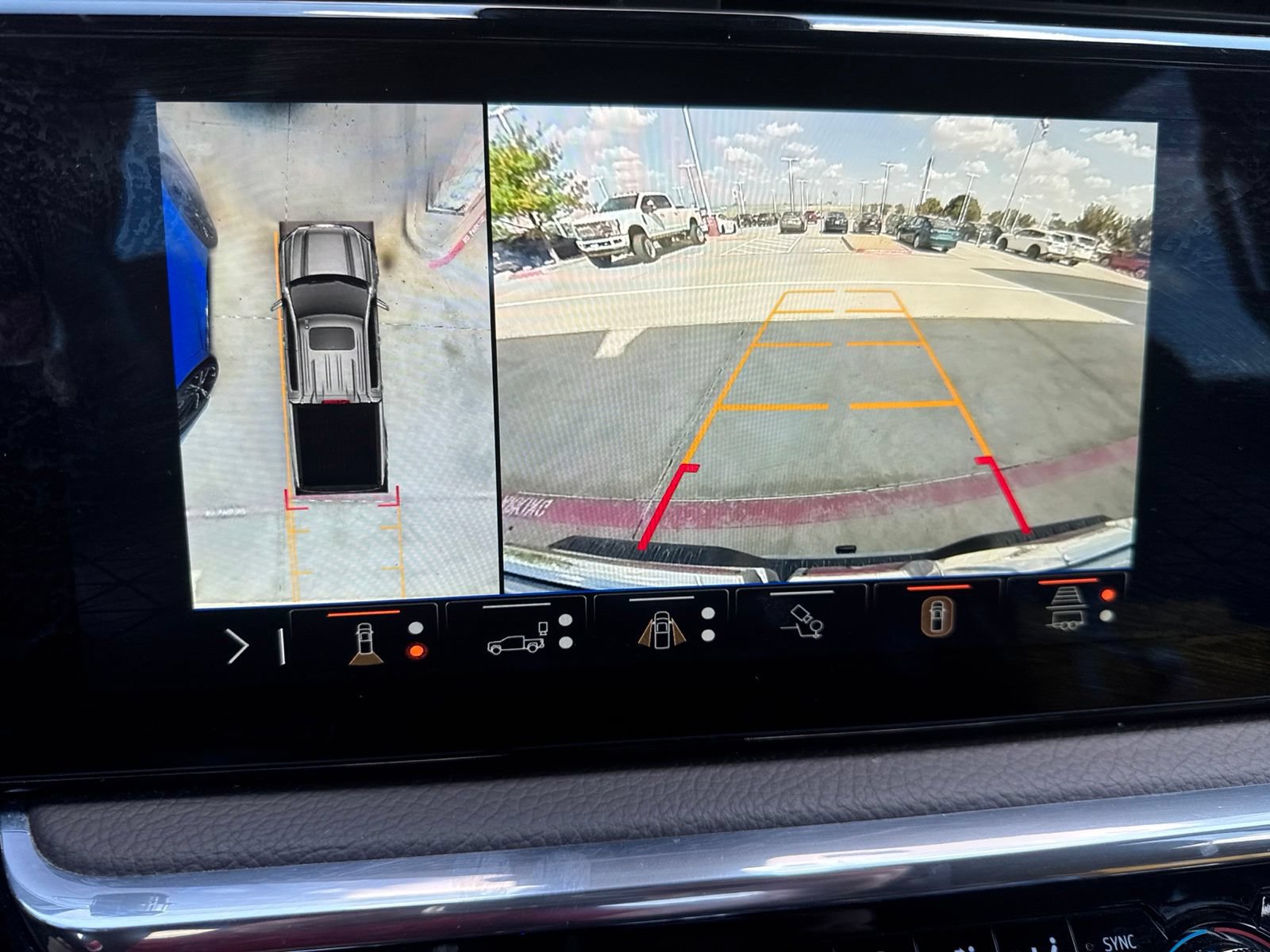 Used 2024 GMC Sierra 1500 Denali RWD image 39