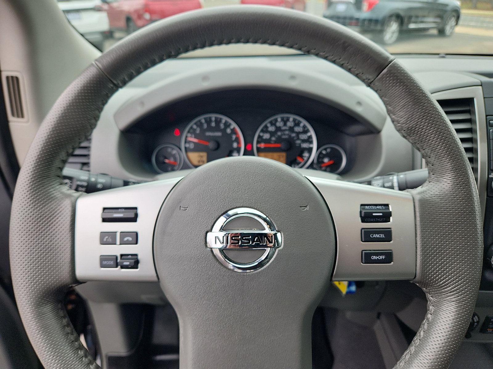 Used 2019 Nissan Frontier SL image 19