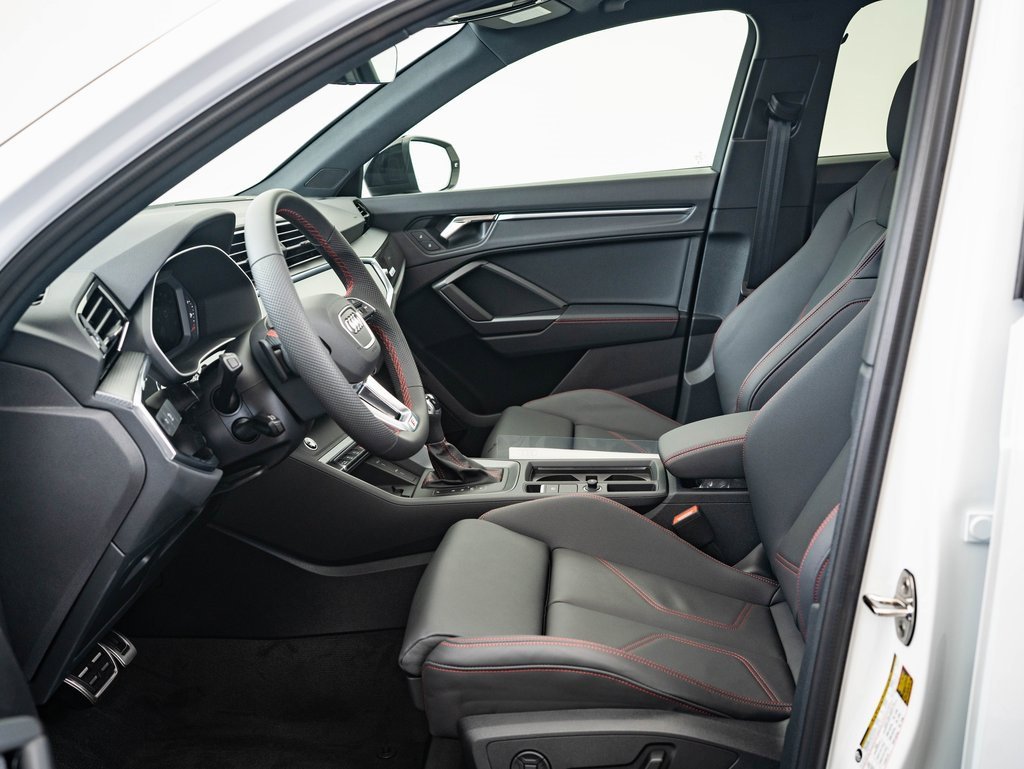 New 2025 Audi Q3 2.0T Premium Plus image 21
