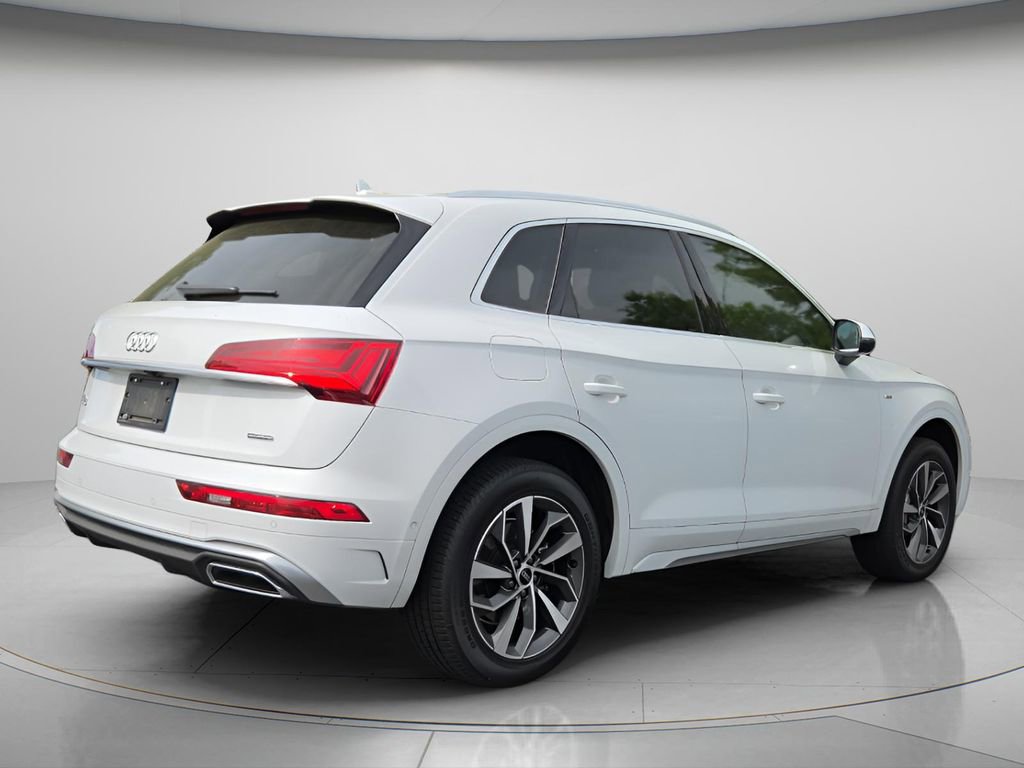 Certified 2023 Audi Q5 2.0T Prestige AWD/4WD image 6