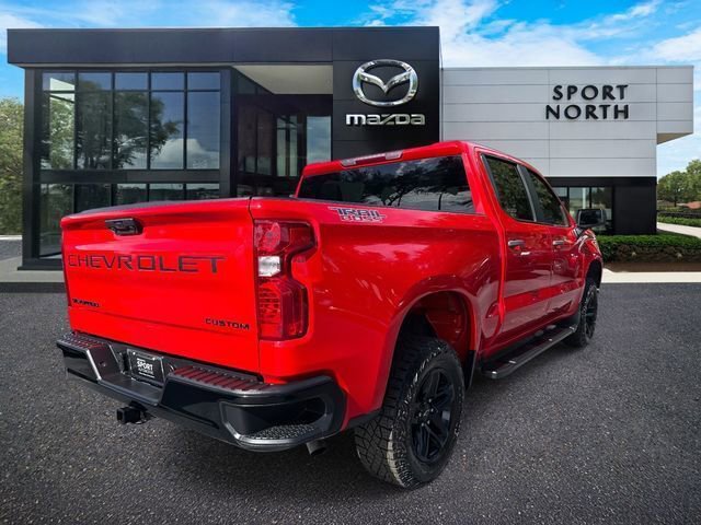 Used 2023 Chevrolet Silverado 1500 Custom Trail Boss w/ LPO, Dark Essentials Package image 3