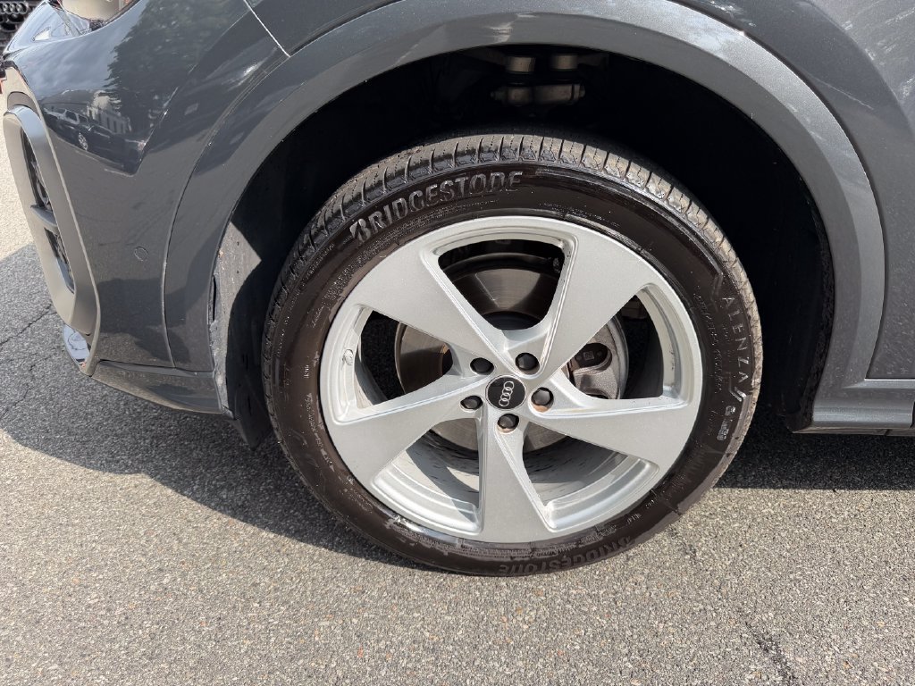 Used 2025 Audi Q5 Premium Plus AWD/4WD image 10