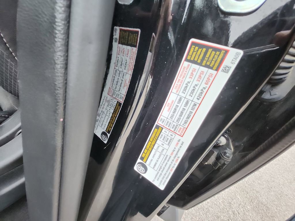 Used 2023 Nissan Pathfinder S image 35