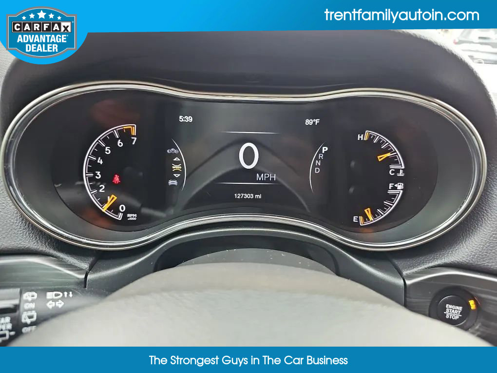 Used 2021 Jeep Grand Cherokee Laredo X image 24