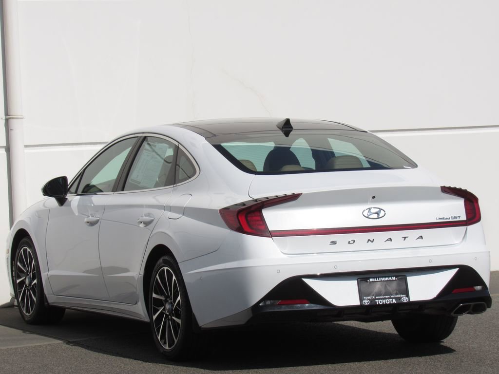Used 2021 Hyundai Sonata Limited w/ Preferred Accessory Package FWD image 5