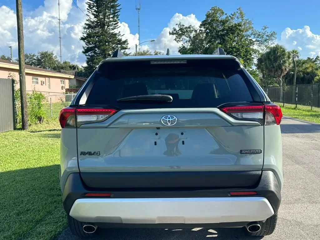 Used 2023 Toyota RAV4 Adventure AWD/4WD image 5