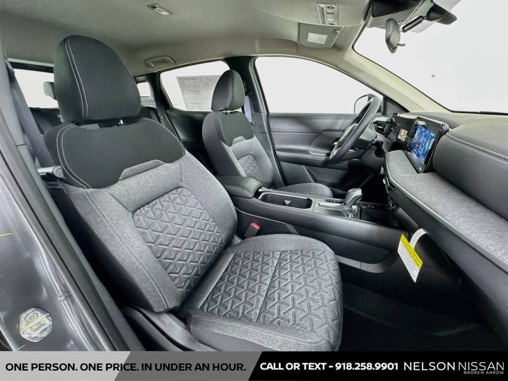New 2027 Nissan Kicks SV w/ Cold Weather Package FWD image 26