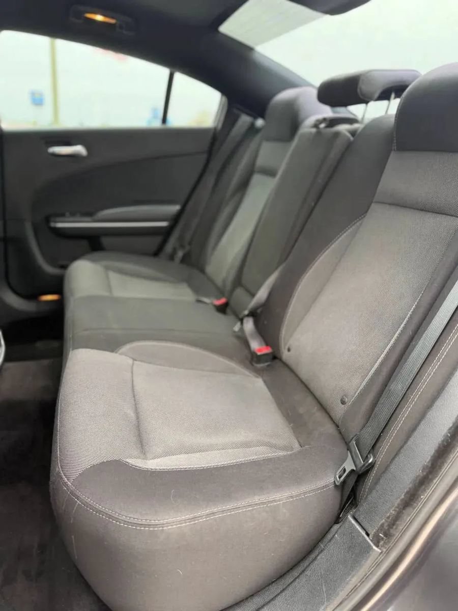 Used 2015 Dodge Charger SE w/ Popular Equipment Group RWD image 13