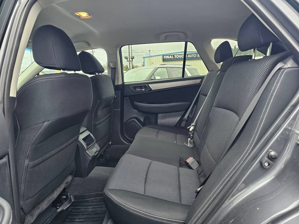 Used 2019 Subaru Outback 2.5i Premium AWD/4WD image 18