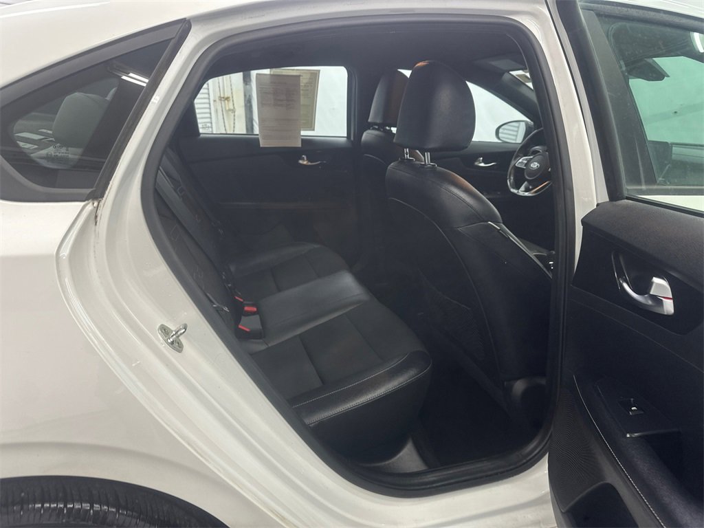 Used 2021 Kia Forte GT-Line image 16