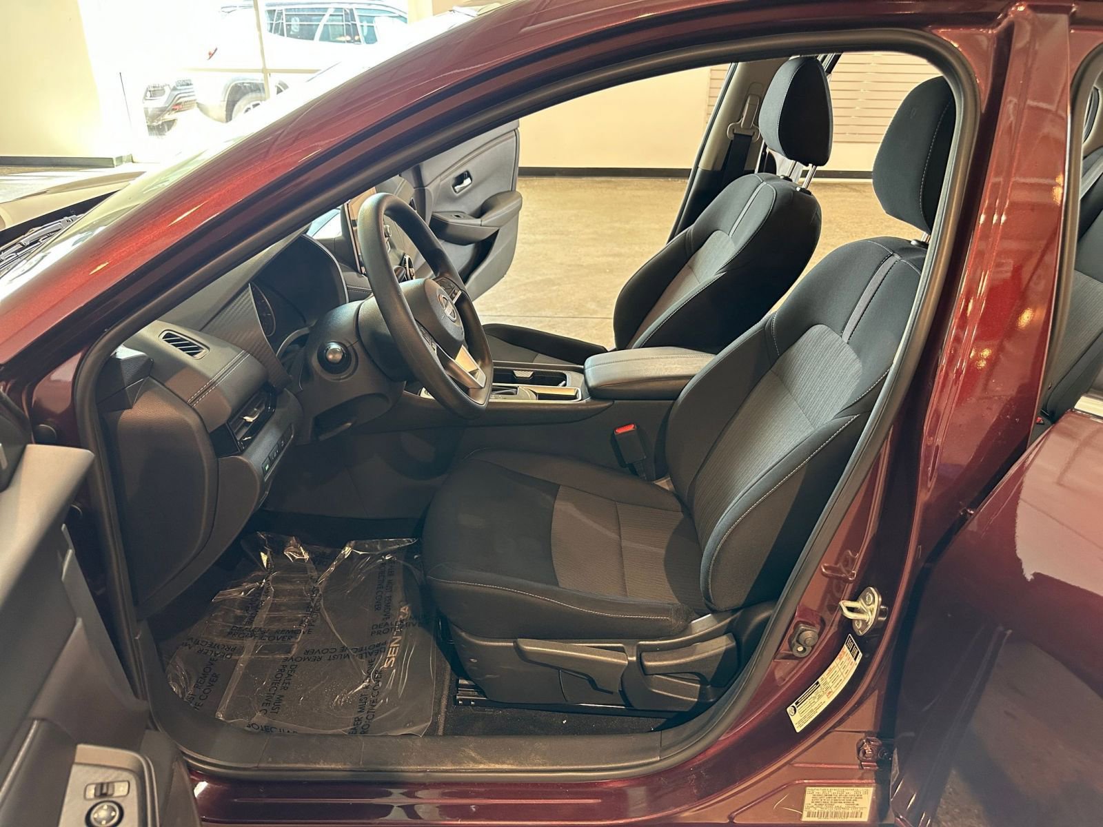 Used 2025 Nissan Sentra SV image 25