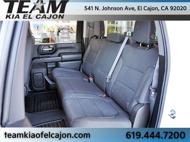 Used 2022 Chevrolet Silverado 2500 Custom w/ Custom Value Package AWD/4WD image 17
