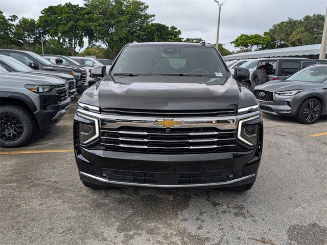 New 2026 Chevrolet Suburban LT w/ Comfort Package image 3