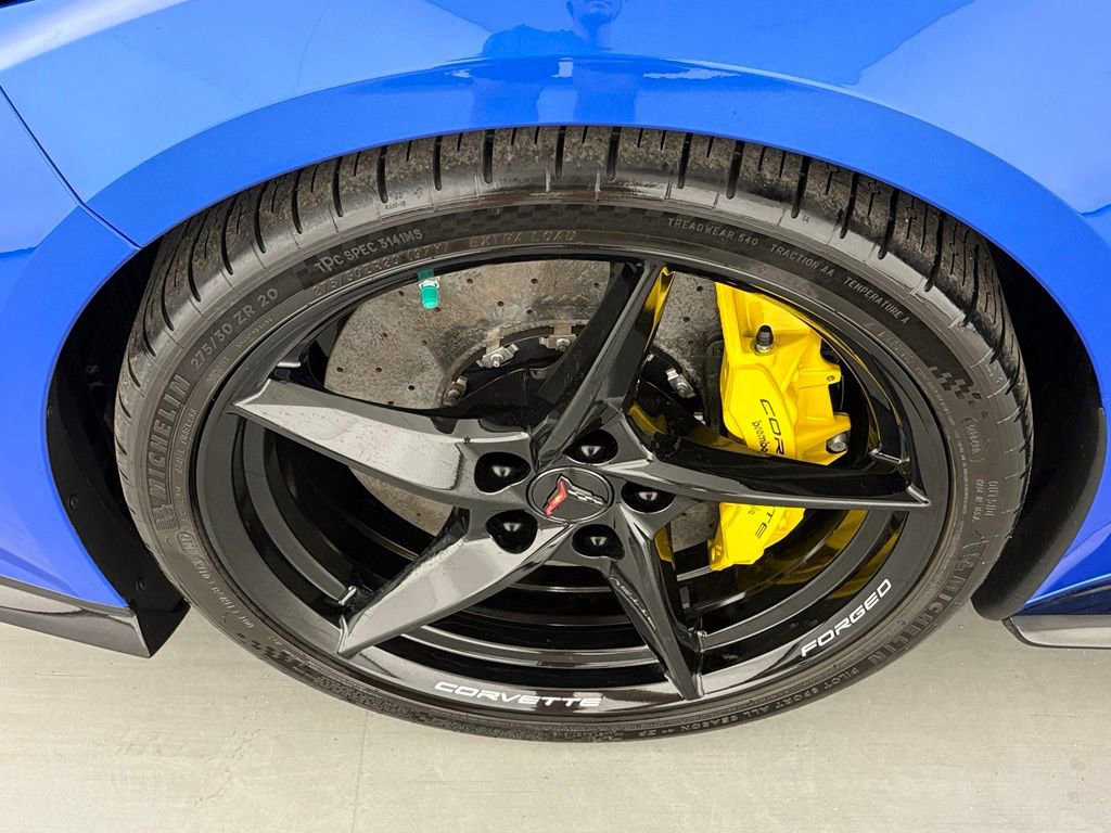 Used 2025 Chevrolet Corvette E-Ray AWD/4WD image 13