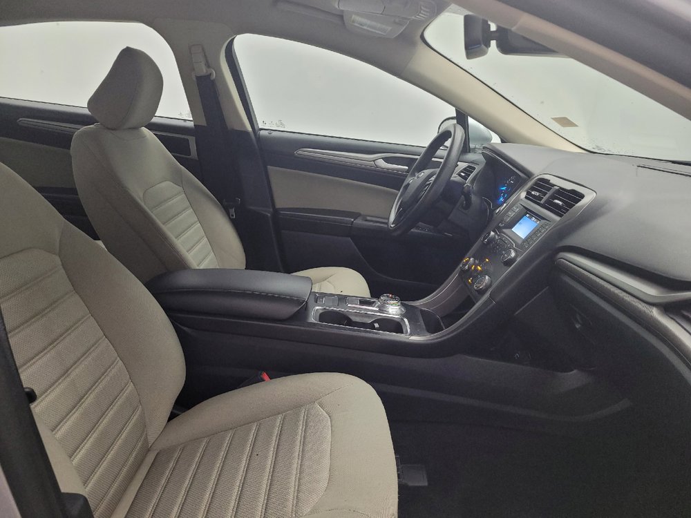 Used 2020 Ford Fusion S FWD image 21