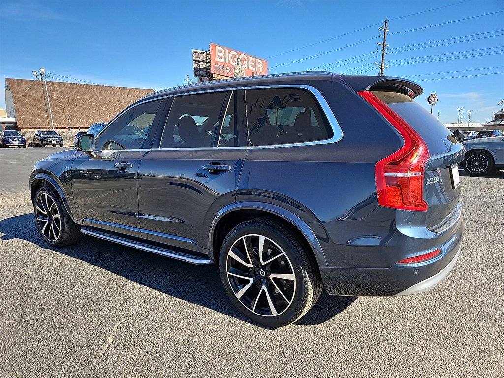Used 2022 Volvo XC90 T6 Momentum w/ Advanced Package image 4