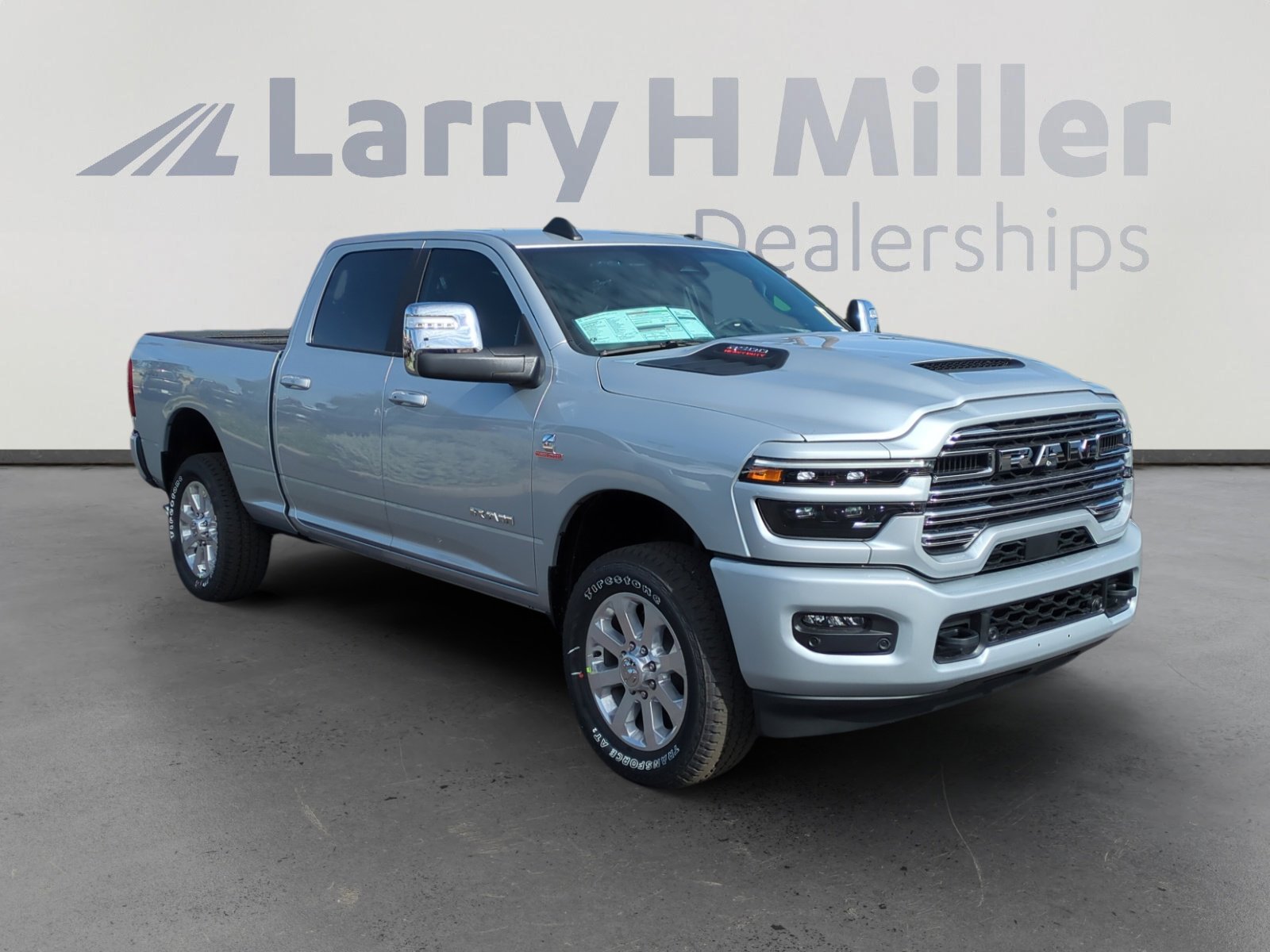 New 2026 RAM 2500 Laramie w/ Sport Appearance Package image 7