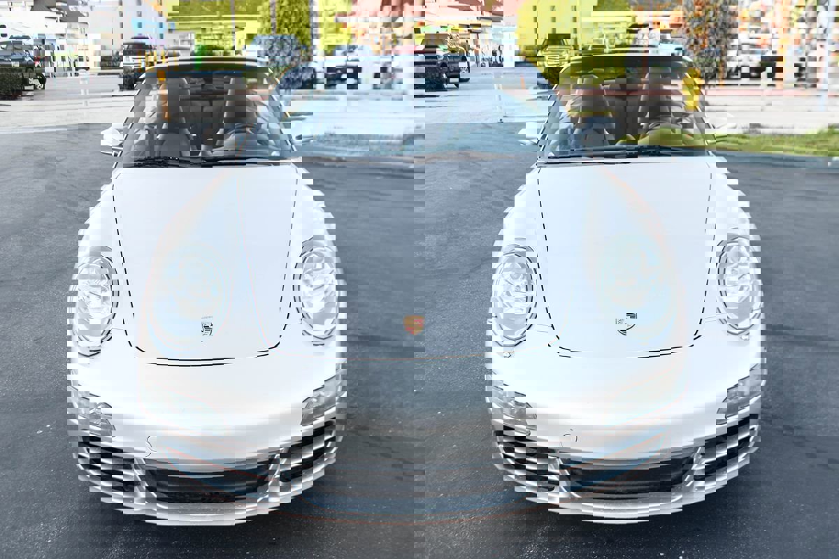 Used 2005 Porsche 911 Carrera image 9