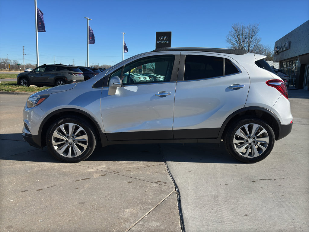 Used 2019 Buick Encore Preferred image 4