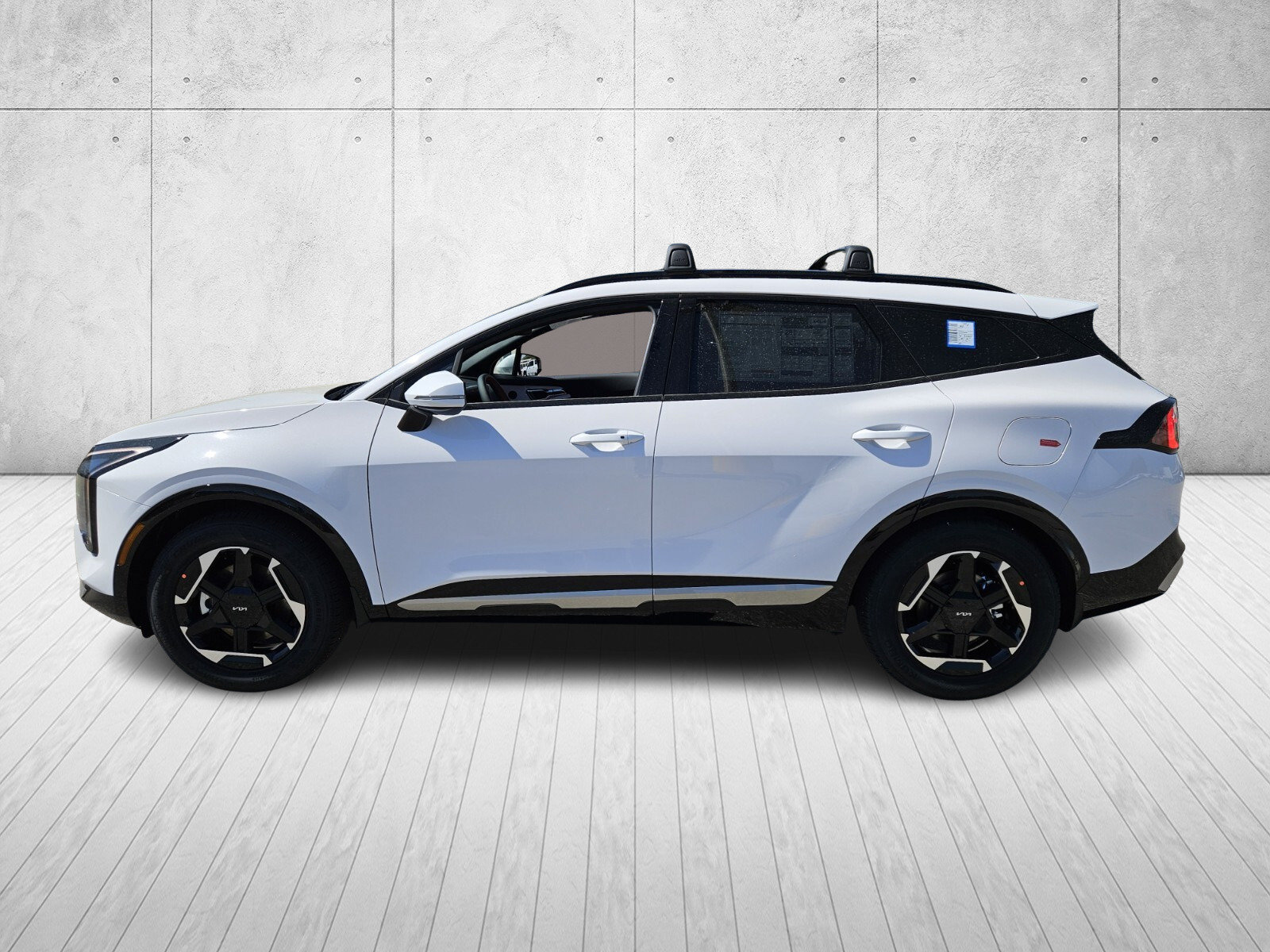 New 2026 Kia Sportage SX FWD image 4