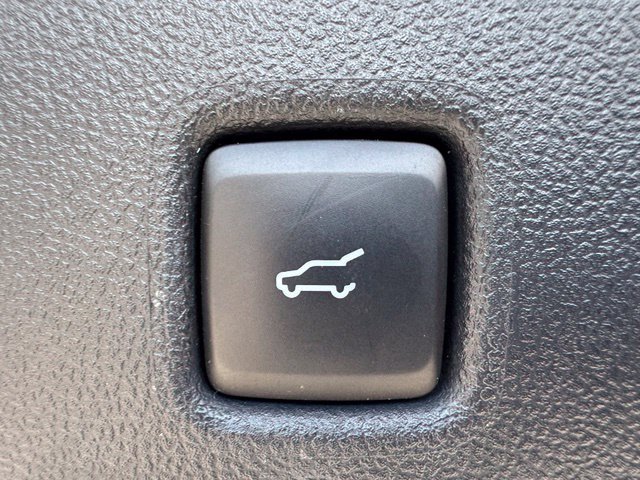 Used 2024 Ford Escape Active AWD/4WD image 9