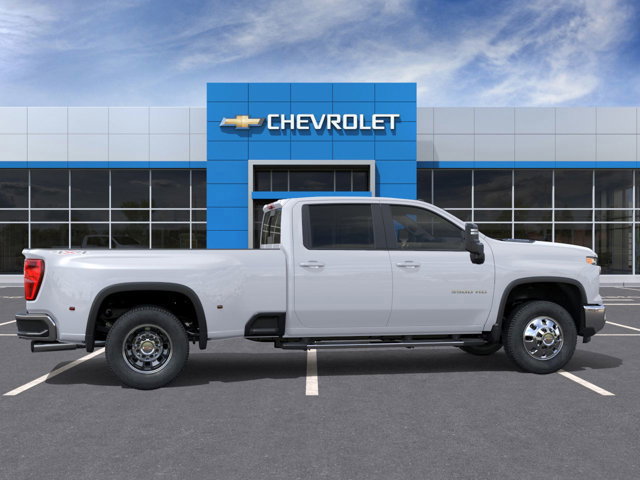 New 2026 Chevrolet Silverado 3500 LT w/ All Star Edition image 5