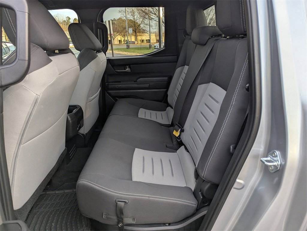 Used 2024 Toyota Tacoma TRD Off-Road image 15