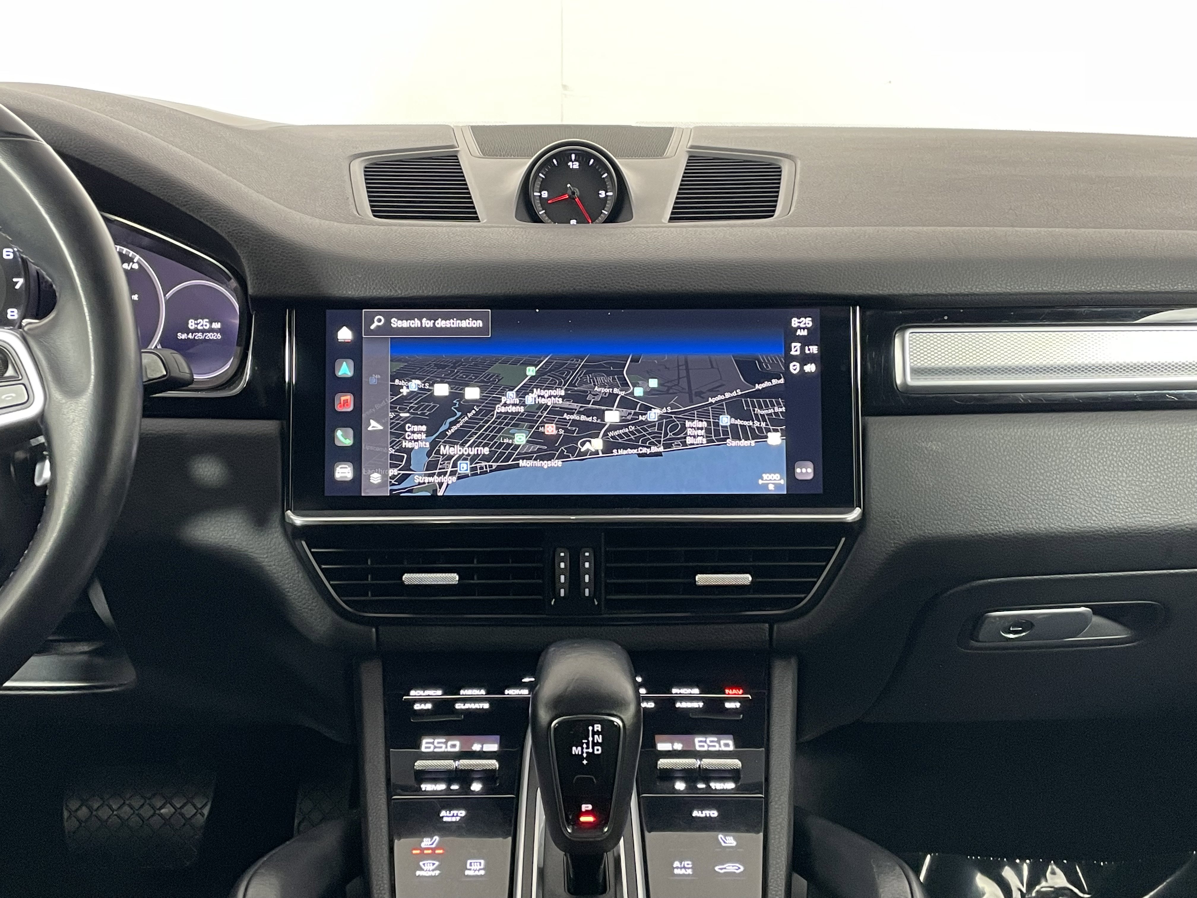 Certified 2023 Porsche Cayenne Platinum Edition AWD/4WD image 19