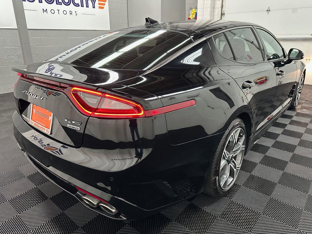 Used 2020 Kia Stinger GT-Line w/ Sun & Sound Package AWD/4WD image 10