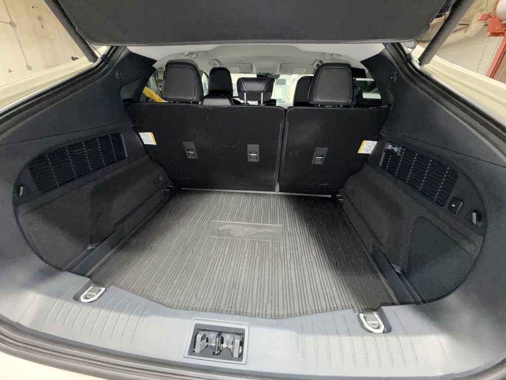Used 2025 Ford Mustang Mach-E Premium image 22