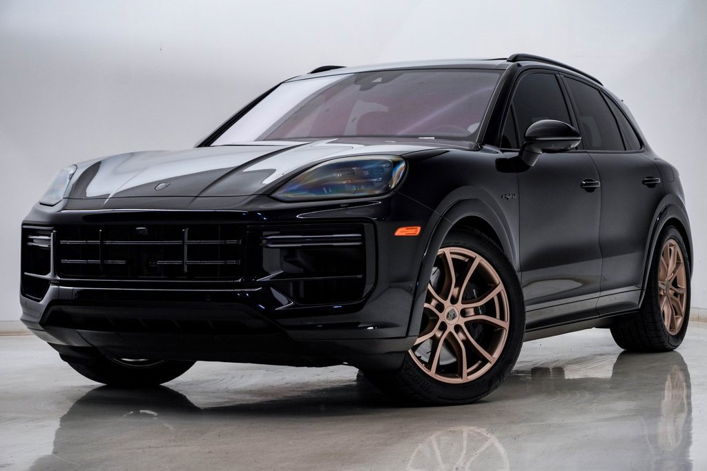 Certified 2025 Porsche Cayenne Turbo