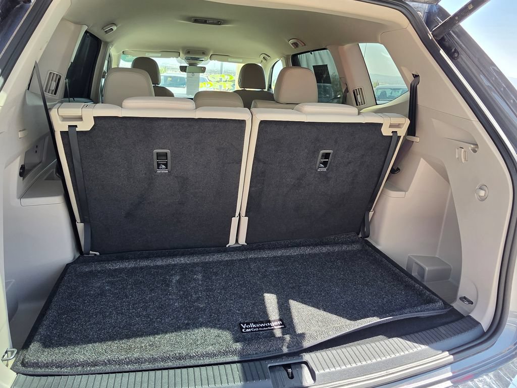 Certified 2025 Volkswagen Atlas SE FWD image 19