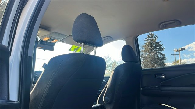 Used 2019 Honda Pilot LX image 33