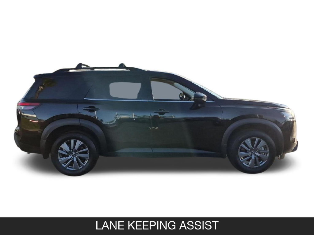 Certified 2025 Nissan Pathfinder SV w/ SV Premium Package AWD/4WD image 6