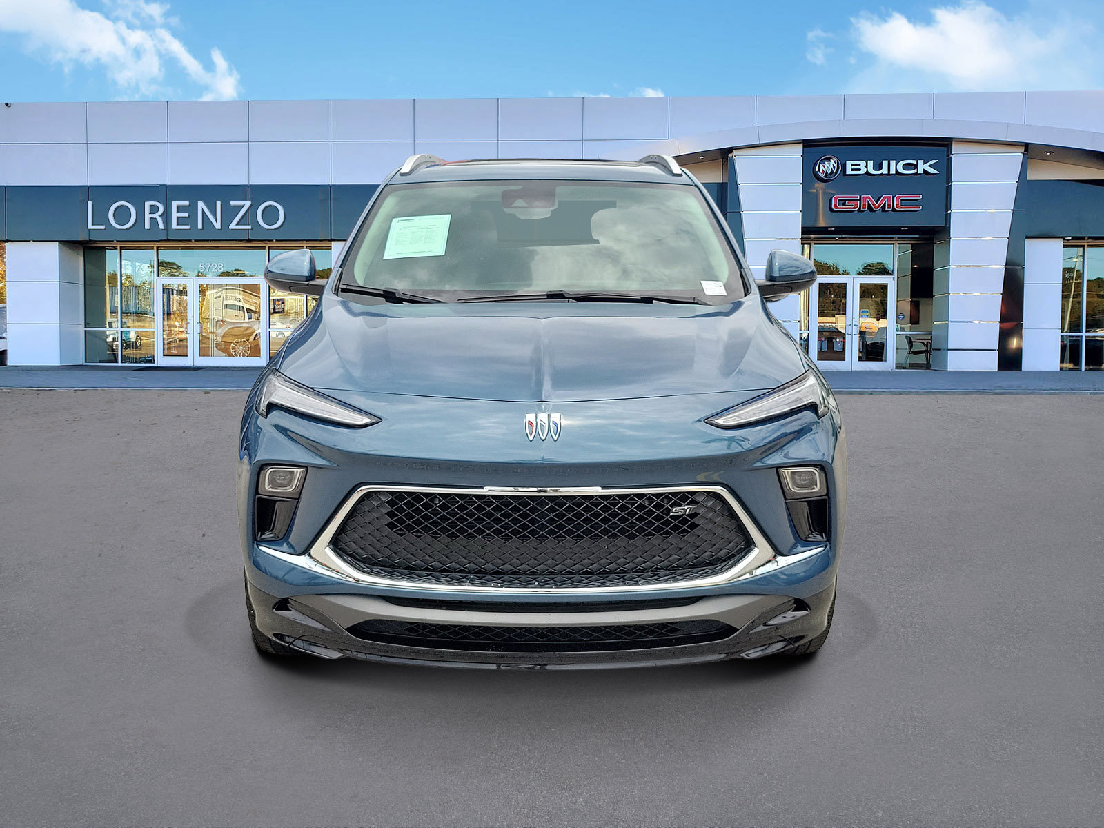 Used 2024 Buick Encore GX Sport Touring w/ Experience Buick Package FWD image 2