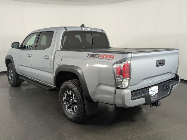Used 2021 Toyota Tacoma TRD Off-Road AWD/4WD image 6