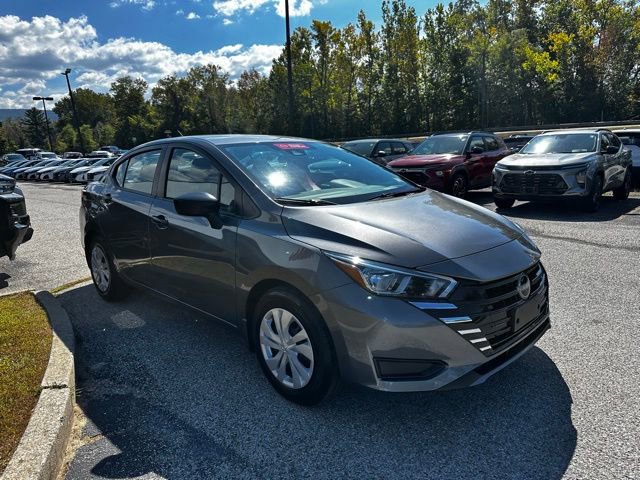 Used 2024 Nissan Versa S w/ Trunk Package image 5